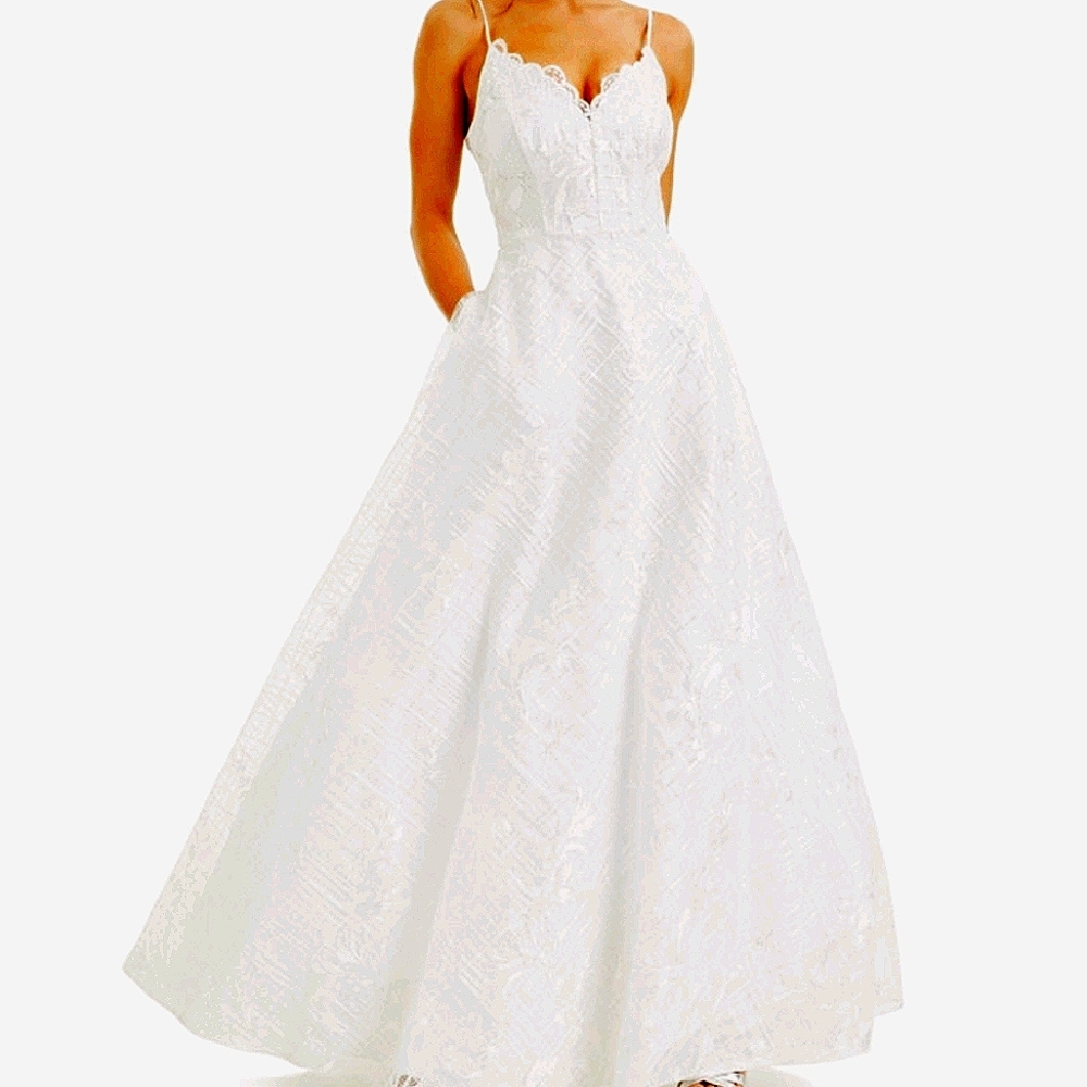 Embroidered gown !